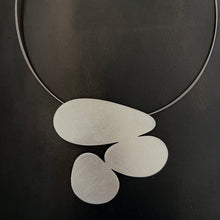 Load image into Gallery viewer, Geometric Ovals Necklace
